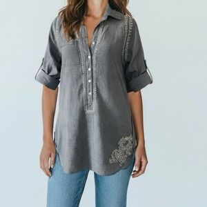 Subtle Luxury XS/S Charcoal Embroidered Cotton Tunic Roll Tab Sleeve Top